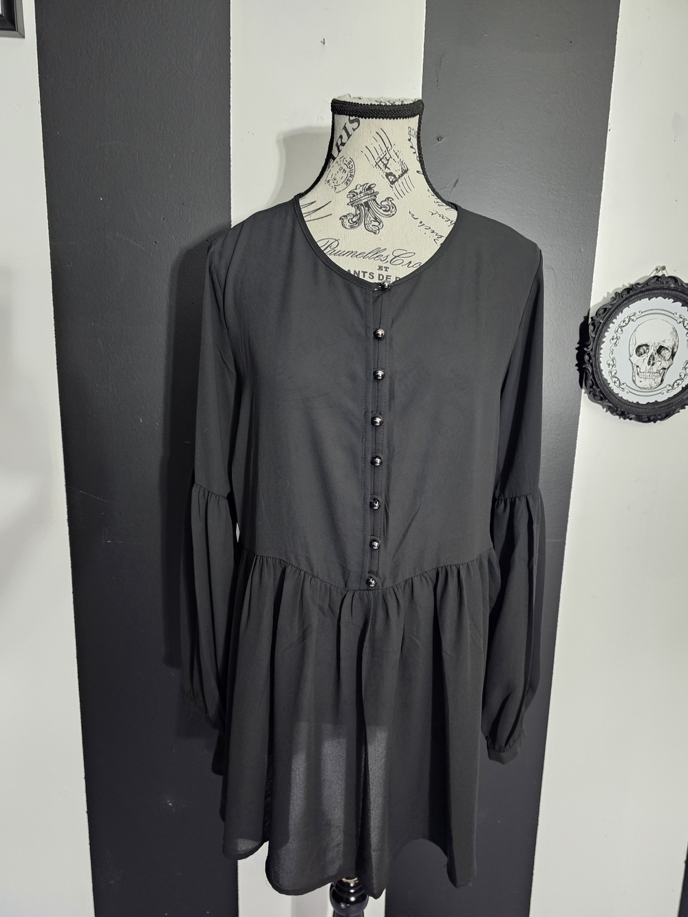 Catherine Malandrino Black Long-Sleeve Button-Peplum Dress